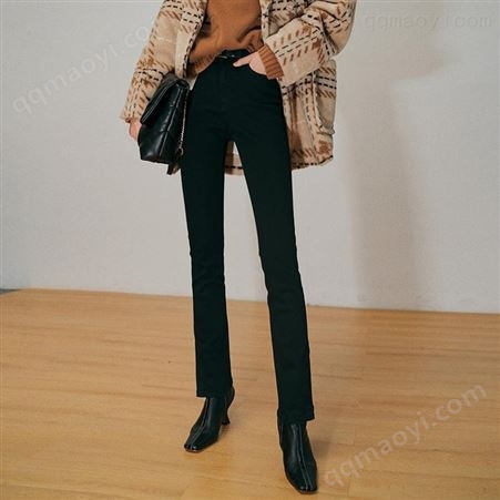 品牌尾单女装 显瘦显高长腿弹力肉感黑色直筒休闲裤